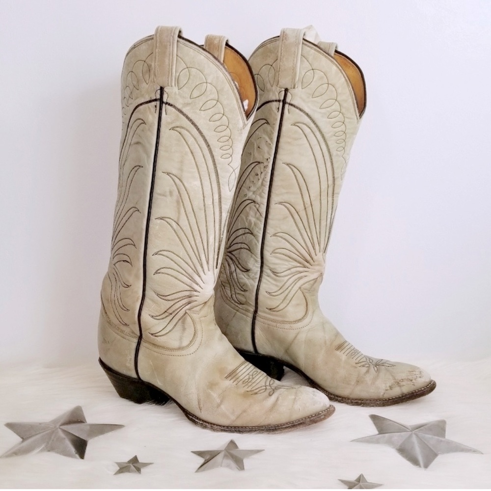 Vintage Tony Lama boots mint green distressed 7.5A